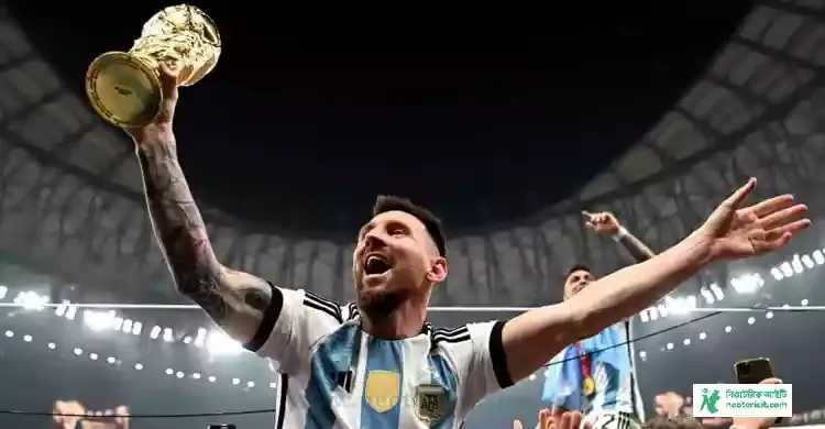Messi Pic With World Cup - Messi Pic 2023 - Messi Pic Argentina - Messi Pic Inter Miami - Messi pic - NeotericIT.com - Image no 4