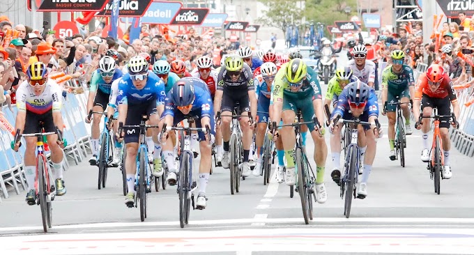 Romain Grégoire ganó al sprint en Amorebieta - Etxano, en la quinta etapa de la Itzulia