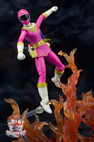 Lightning Collection Mighty Morphin Pink Ranger & Zeo Pink Ranger 67