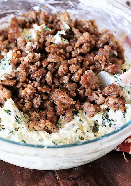 Filling for Spinach Lasagna Roll-Ups with Sausage Image