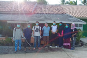 Ditengah Pandemi Covid-19, Relawan World Cleanup Day dan Idris, S.E, Lakukan Penyemprotan Disinfektan