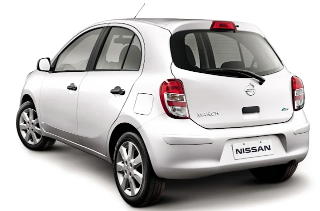 Nissan March 2013