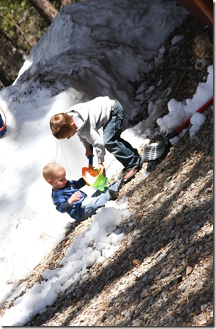 nate playing with ryan (1 of 1)