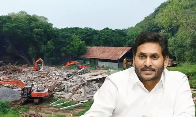 Andhra Pradesh High Court Temporarily Stays Demolition Notices Issued Against Ten YSRCP Party Offices