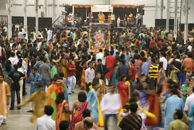 2011 Navratri Raas Garba Photos, Wallpapers, Pics, Pictures & Images