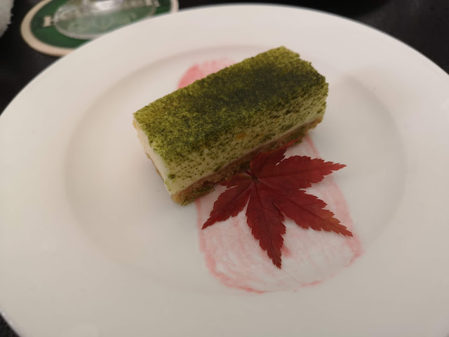 matcha cheesecake