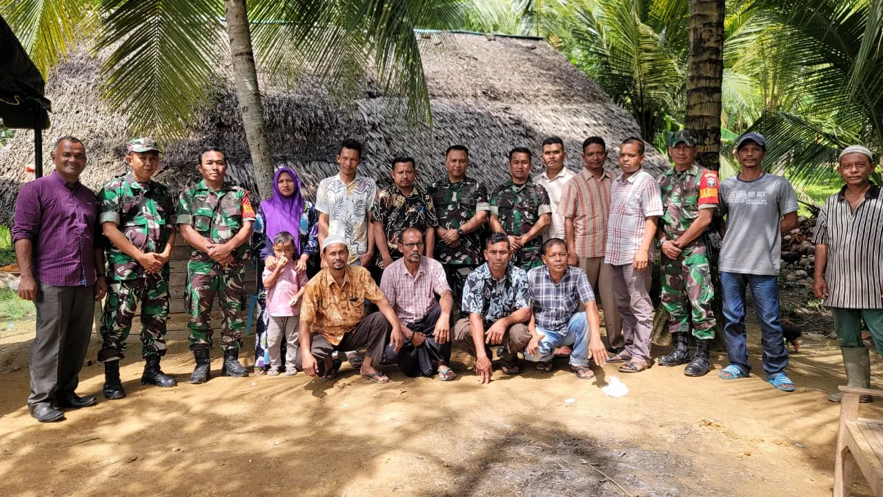 Dandim 0111/ Bireuen Melalui Program Babinsa Masuk Dapur Terjun Langsung Melihat Kondisi Masyarakat