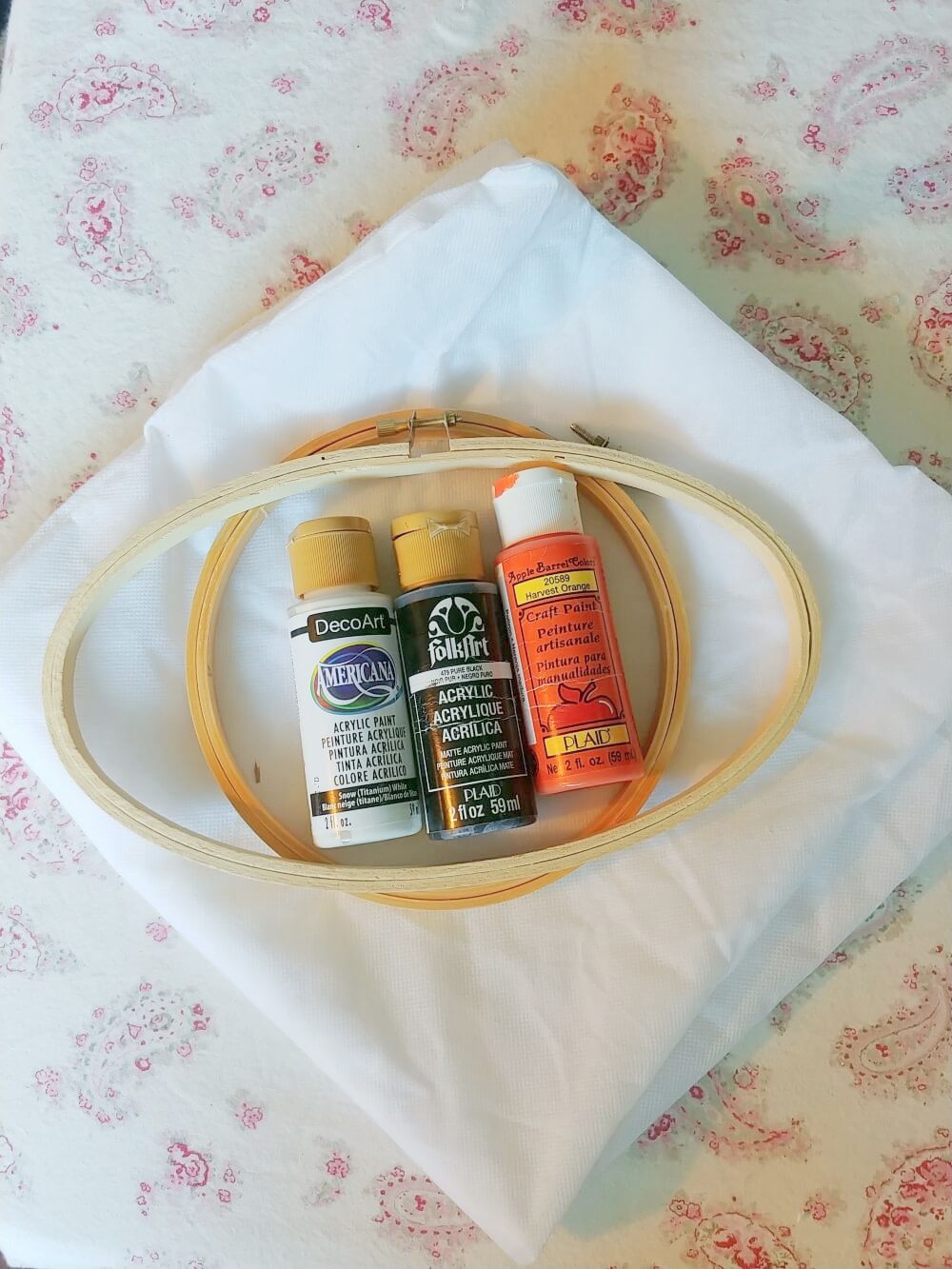 DIY Embroidery Hoop Pumpkin supplies