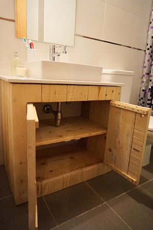 mueble lavabo-naturalis mueble-ecológico-madera maciza reciclada-04