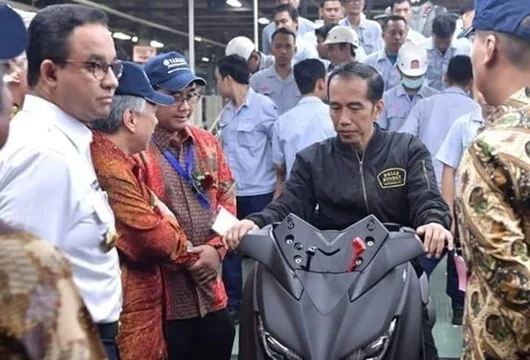 Jokowi Rajin Bangun Infrastruktur, Agar Ekonomi Tumbuh