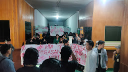 Demo Mahasiswa IAI DDI Polman, Desak Rektor Basmi Hama di Kampus