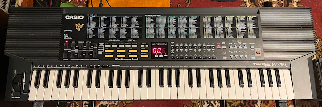 Casio MT750