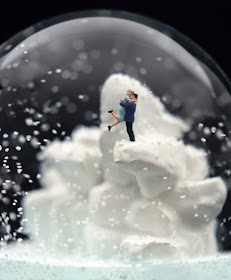 Incredible Snow Globes (21) 15