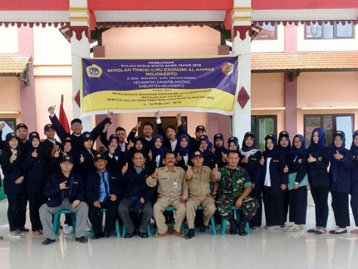 Sekolah Tinggi Ilmu Ekonomi (STIE) Al-Anwar Mojokerto