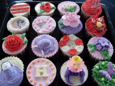 Farah Bakery - Cupcakes,Cakes &Fancy Cookies