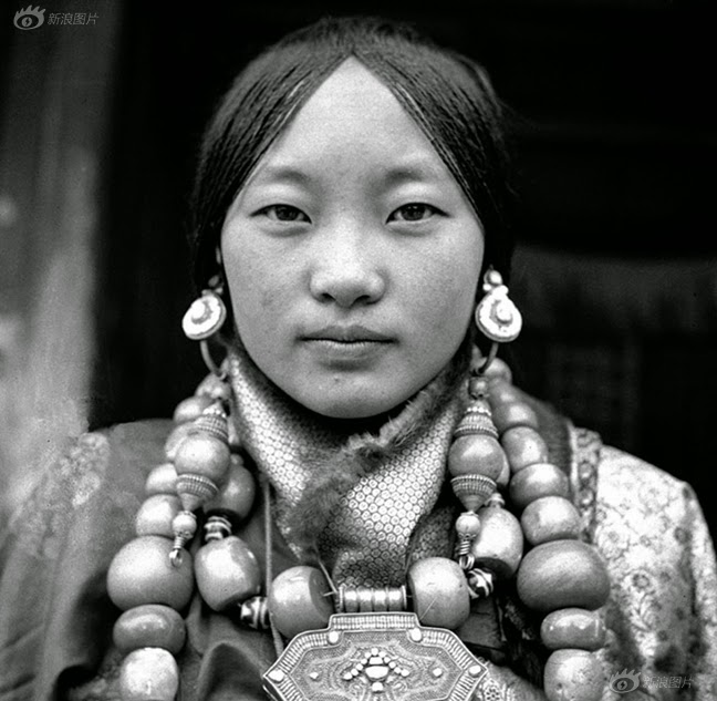 http://tourintotibet.com/