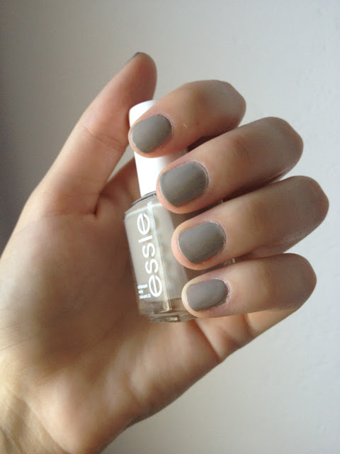 essie