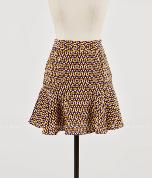 Geometric Print Fit and Flare Skirt
