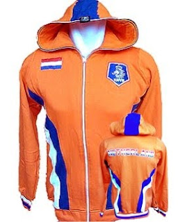  Baju  Bola  Jaket Bola  Negara  Belanda Rp 100 000