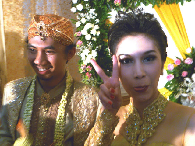 javanese traditional wedding gobs aduyfeb 2011 sundanese modern wedding