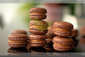 Macarons de chocolate y caramelo