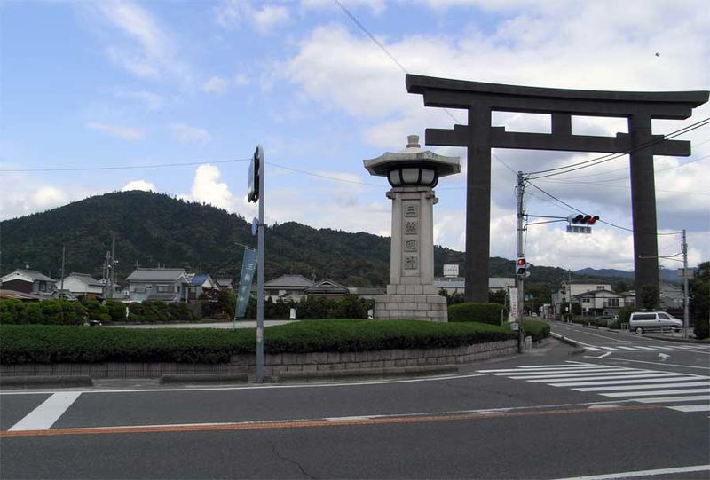 ARCABAN Torii Gerbang  Tradisional Jepang