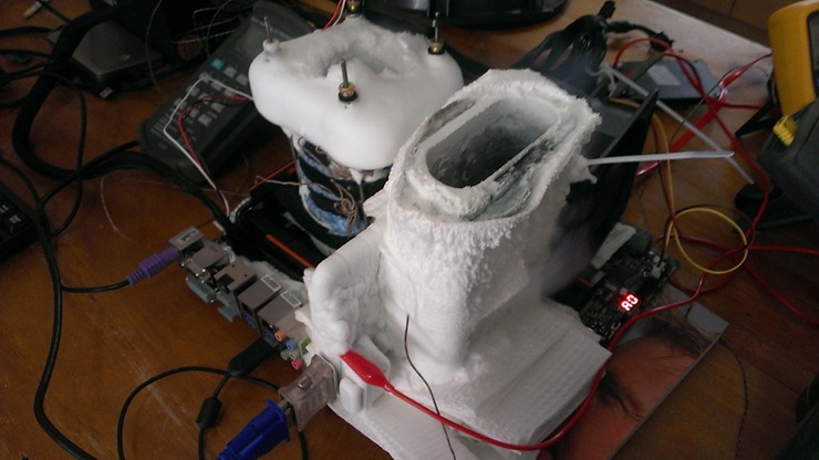 5276_01_team_au_overclocking_in_perth_with_liquid_nitrogen_deanzo_s_thoughts_full