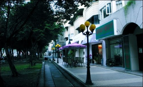 仁愛路