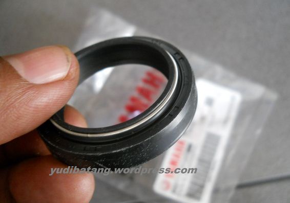 Inilah Harga Seal Shock  Depan Original Semua Motor  