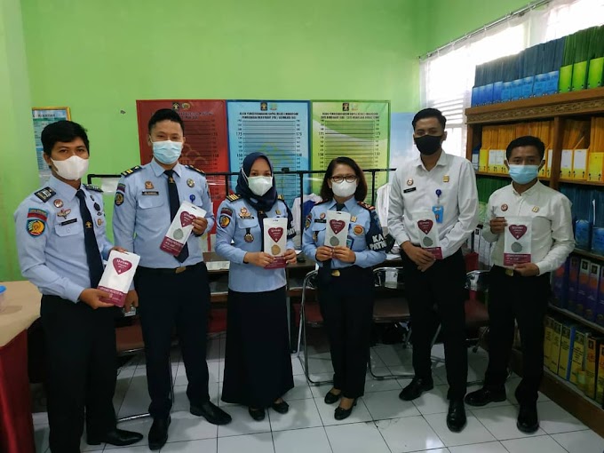 ATENSI TERHADAP PEGAWAI, KABAPAS MAKASSAR BAGI MASKER