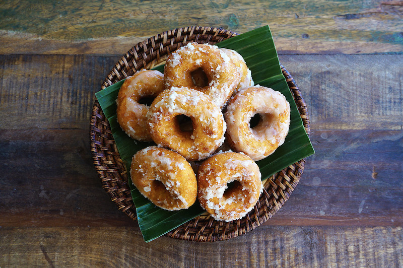 Seasaltwithfood: How To Make Kuih Keria (Sweet Potato 