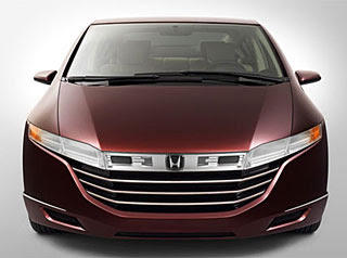 Honda displayed its FCX concept