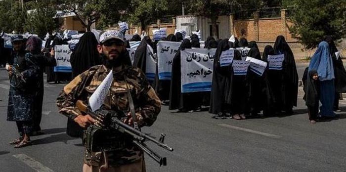 Dozens of women rally in support of Taliban government in Kabul