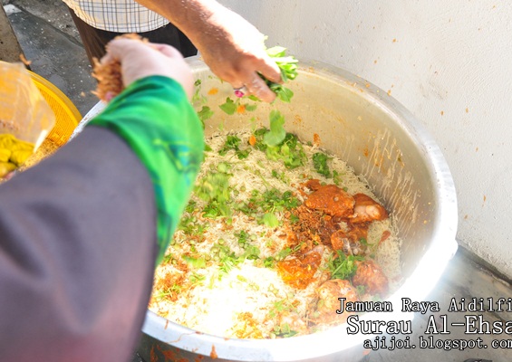 Ajijoi: Penyediaan Nasi Briyani Arab Ayam Tanam