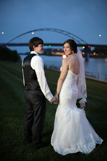 night wedding sioux city bridge