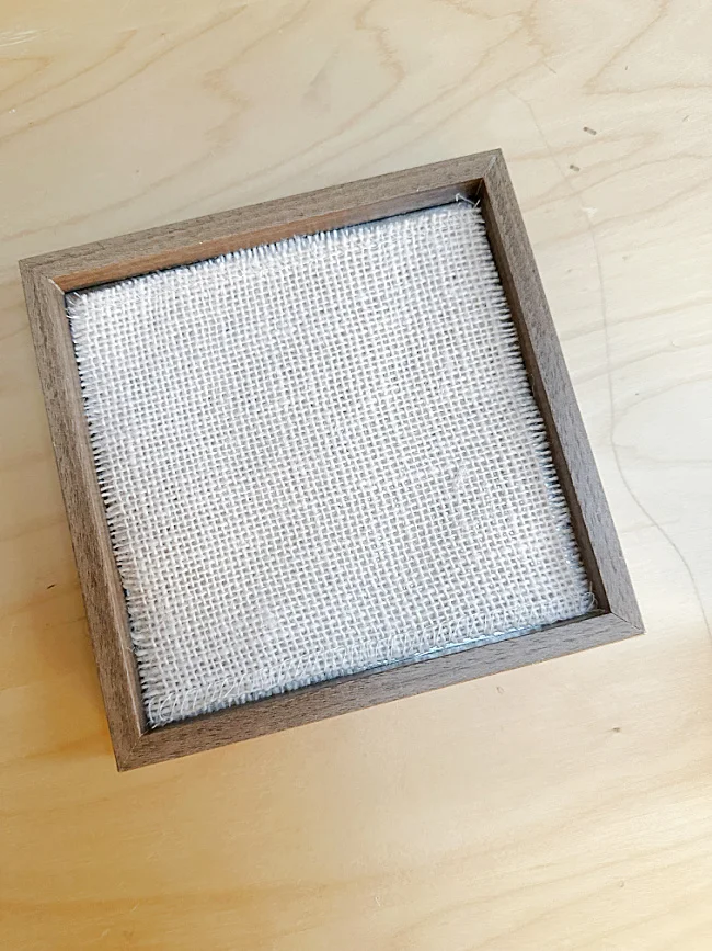 frame with burlap