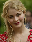 Emilie De Ravin