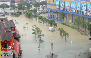 Gambar Banjir Kilat di Kuantan Disember 2012