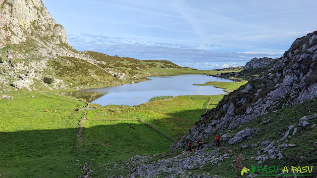 Vista atrás del Lago Ercina