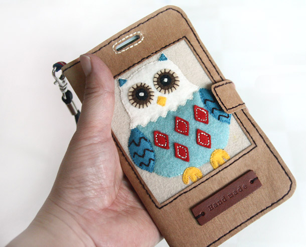 How to make Pretty Mobile Phone Case step by step DIY tutorial.