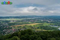 Zamek Chojnik - bardzo popularne i świetnie zachowane ruiny XIII-wiecznej warowni obronnej na Dolnym Śląsku, przyjemna górska pętla i pkt widokowy.