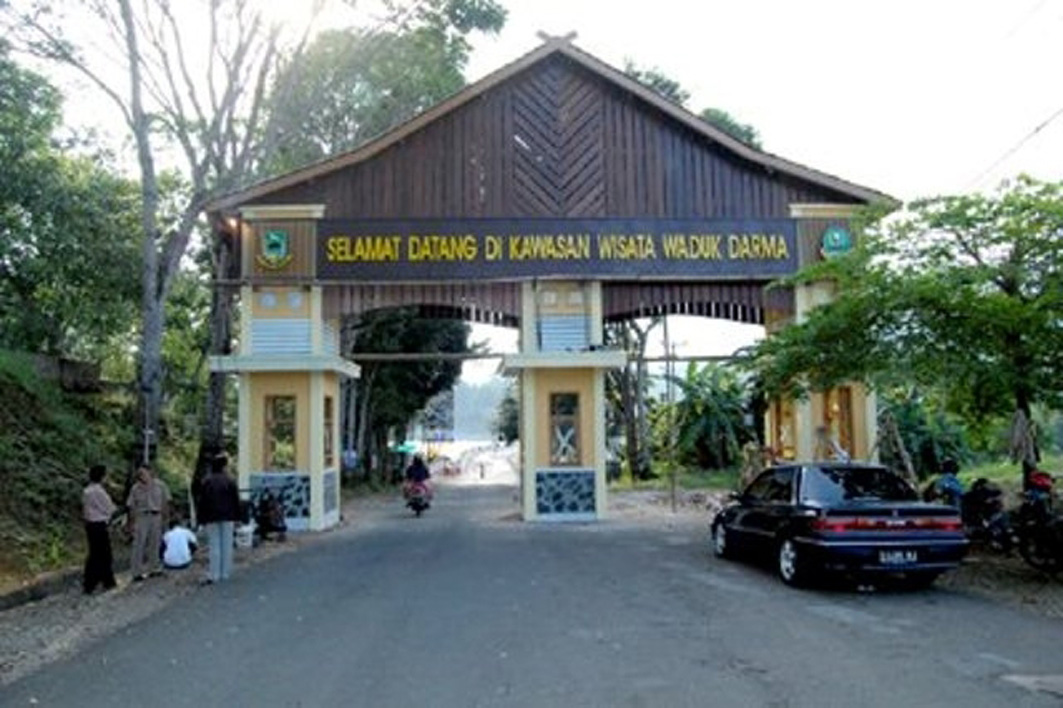 Alam Indonesia Objek Wisata Waduk Darma Kuningan Jawa Barat