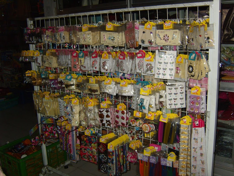 Toko Mainan Anak "Hidayah": Distributor Mainan Surabaya