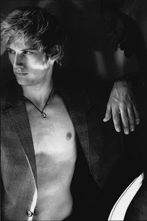 Alex Pettyfer