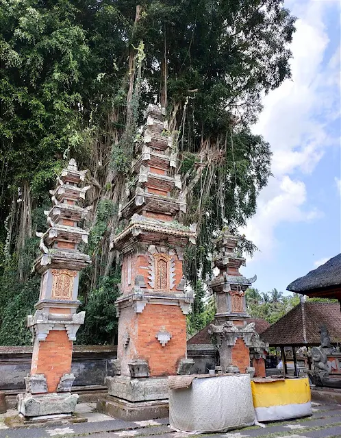 Pura Samuan Tiga