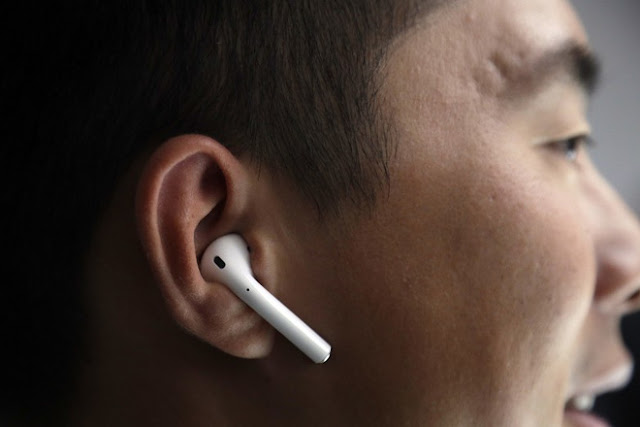 Nối bước Huawei, OnePlus cũng sản xuất tai nghe không dây tương tự như AirPods của Apple