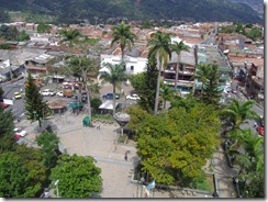 Casa de Gobierno y Parque Principal de San Antonio de Prado. Vista desde Torre de la Iglesia. Por Paola Montoya Valencia