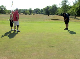 1606106 Jun 24 Terry On The Green
