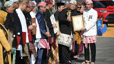 79 Tahun Provinsi Jabar, Pj Gubernur Serukan Pesan Jabar Menyala untuk Indonesia Maju 
