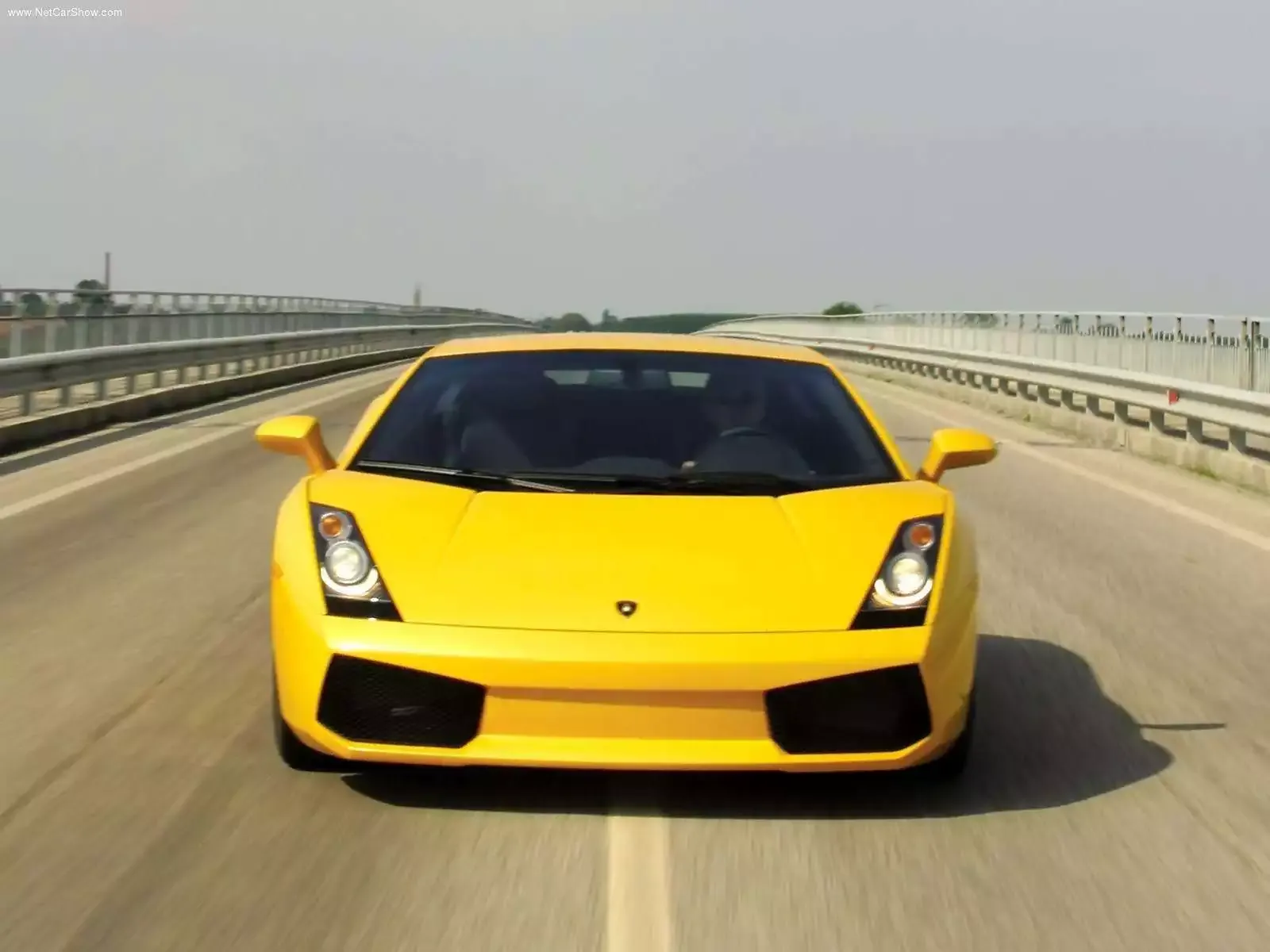 Hình ảnh siêu xe Lamborghini Gallardo 2003 & nội ngoại thất